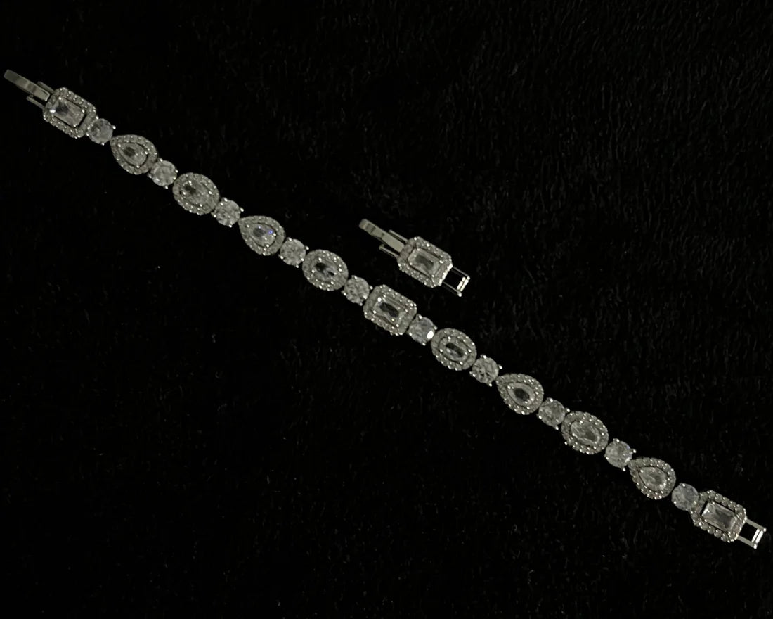 Multi-StoneBracelet