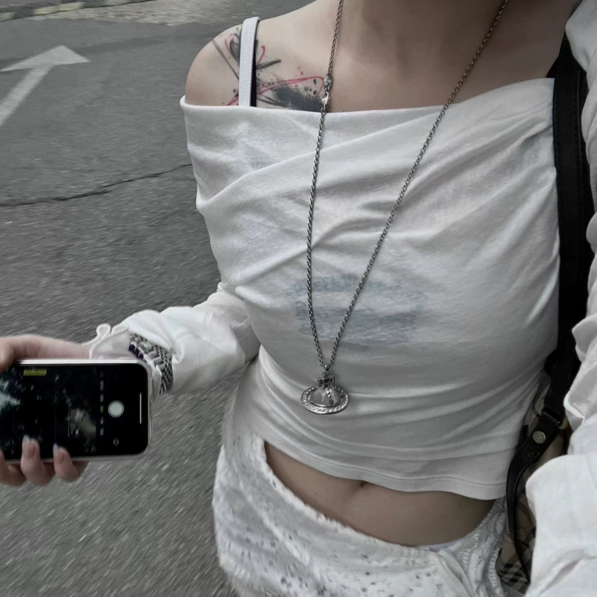 Willow nails large three-dimensional Saturn necklace niche high-end clavicle chain personalized long sweater chain