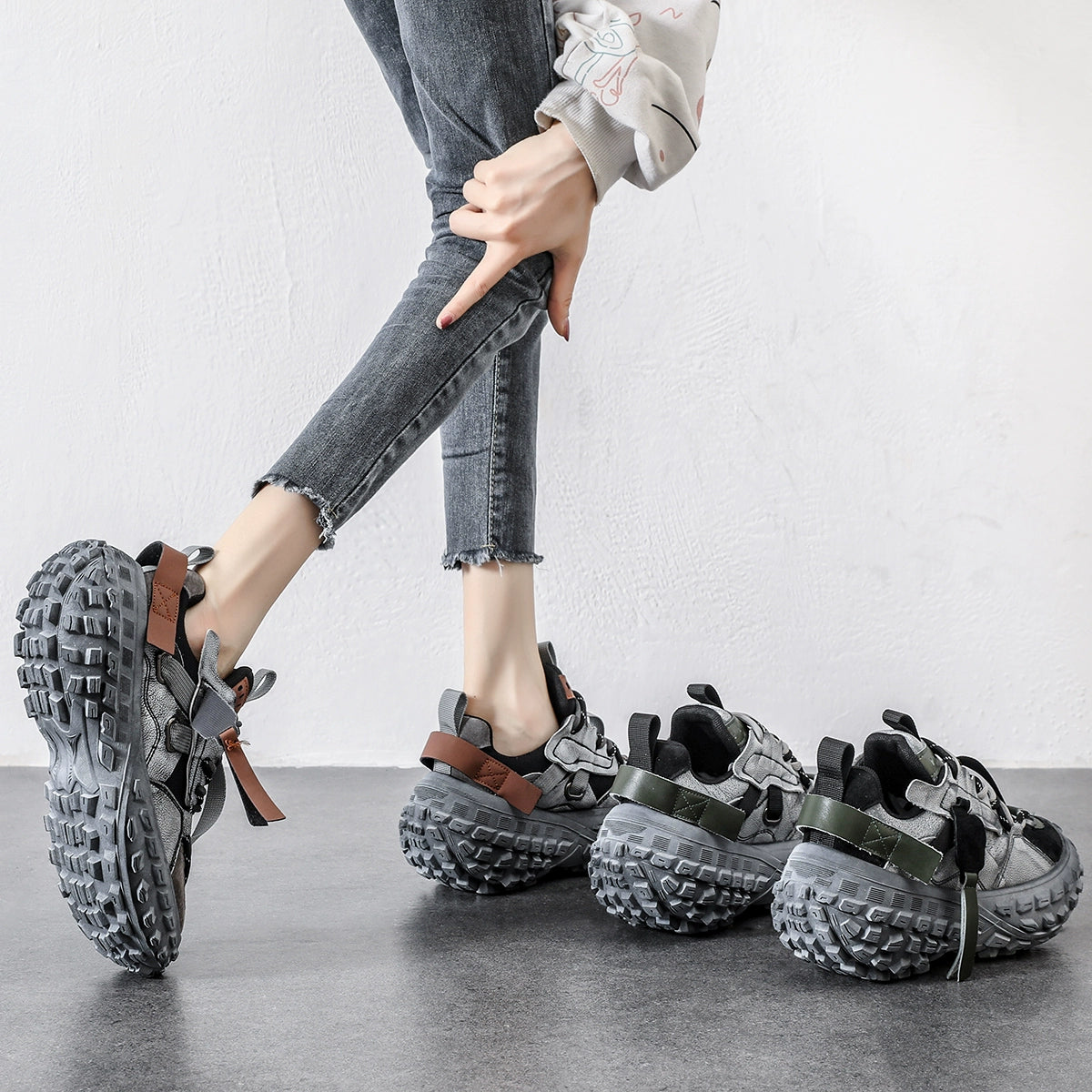 Tire sole leather dad shoes women's autumn 2024 new European retro old sports shoes fried street tank shoes tide