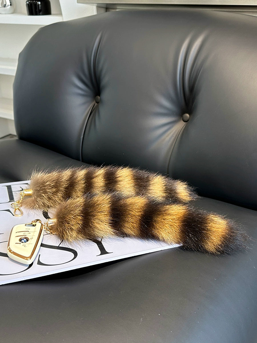 American raccoon dog raccoon tail key pendant jewelry electric car car keychain pendant plush bag pendant