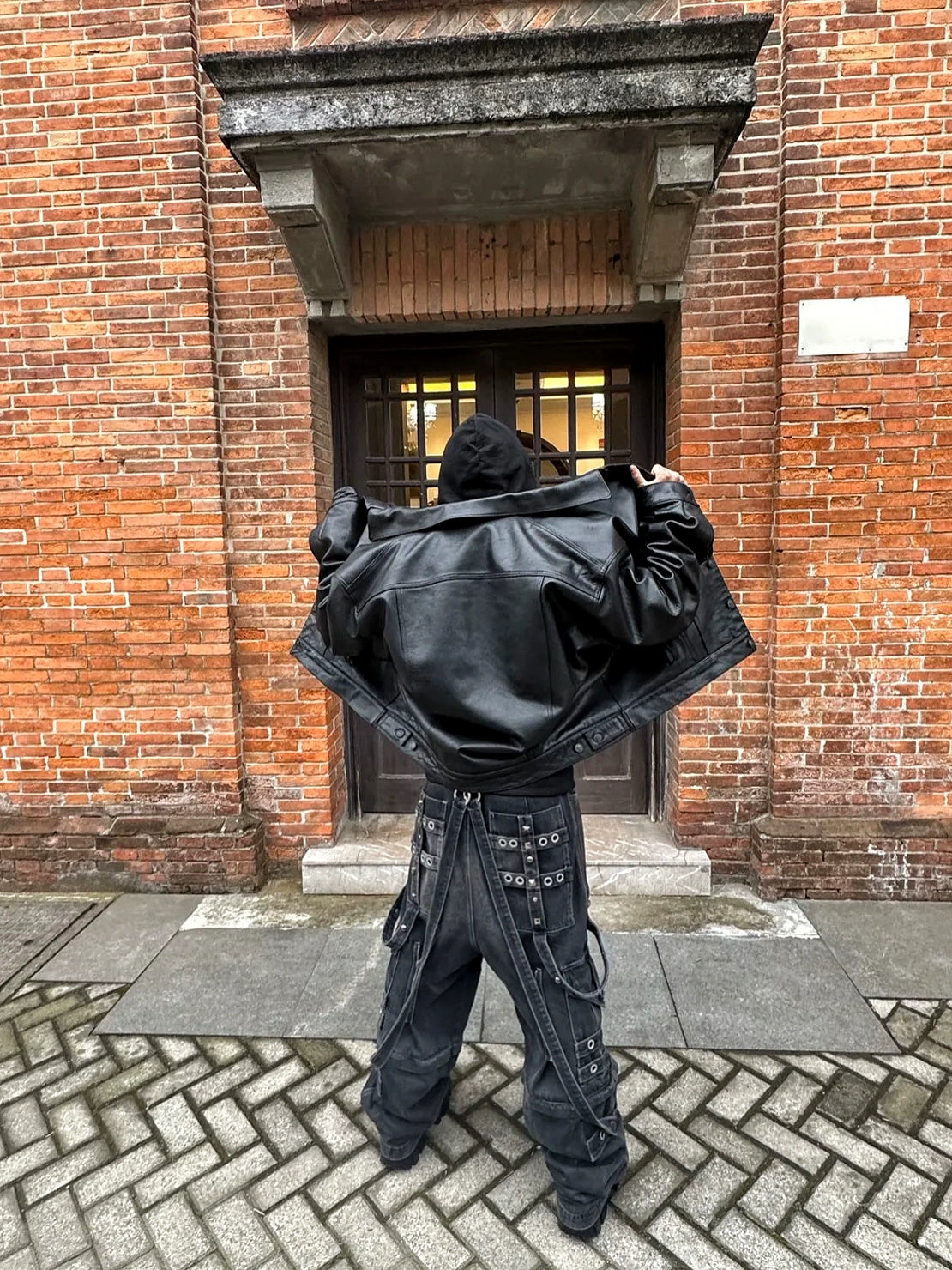 Washed old punk style metal wide legs with the same eight gods strap denim trousers