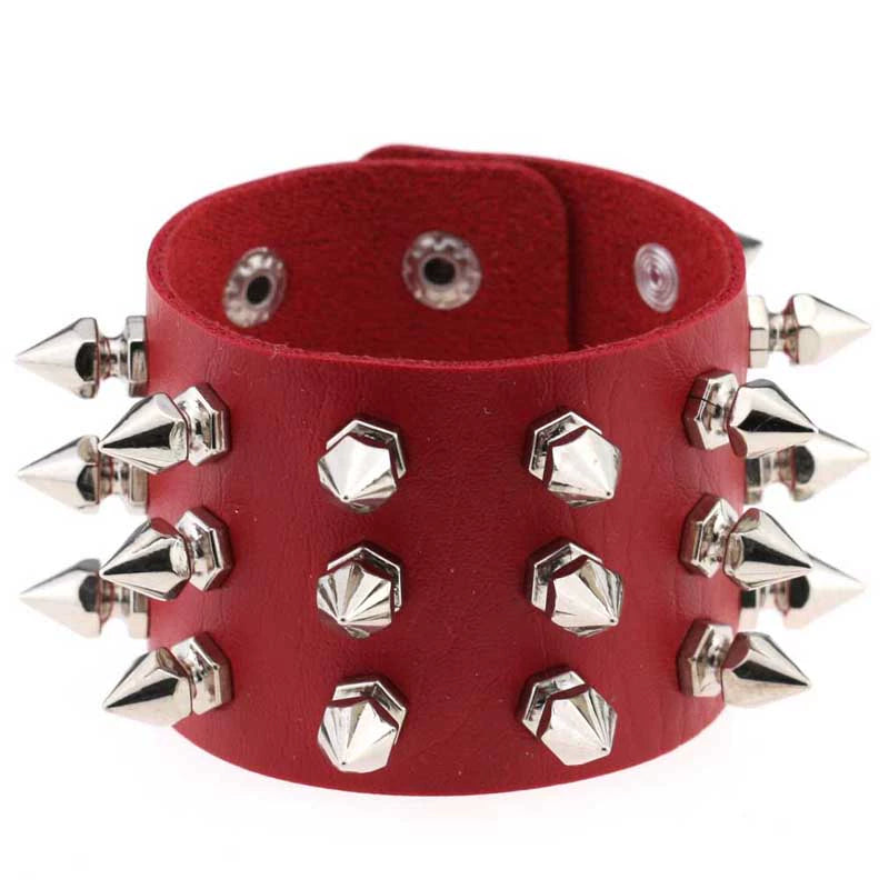 Punk style European and American exaggerated leather bracelet rivet bracelet hip hop street dance street shot wristband men's and women's jewelry personalized bracelet