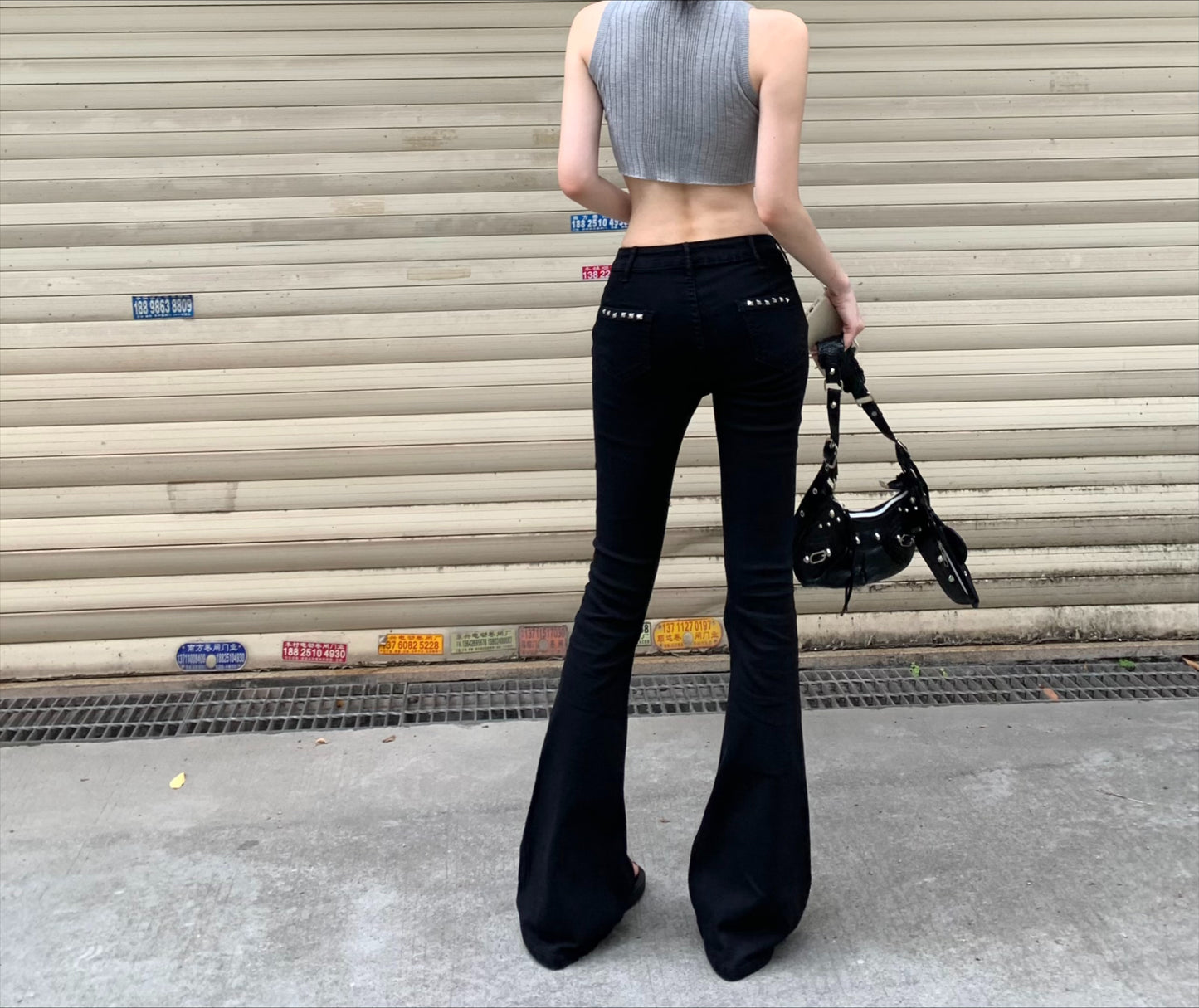 Low waist black slim fit straight rivet jeans women's American retro autumn pants micro-flared trousers floor-mopping trousers